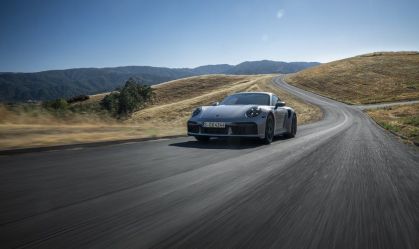 Porsche celebra 50 anos do 911 Turbo com edição limitada; veja fotos