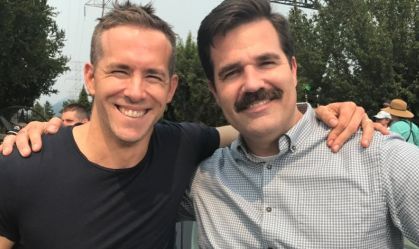Ryan Reynolds explica homenagem ao filho falecido de Rob Delaney em "Deadpool"