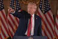 Juiz retira duas acusações que Trump enfrenta no caso de subversão eleitoral
