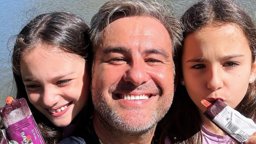 Rafaela e Nina são fruto do relacionamento de Thierry com a oftalmologista Andressa Garcia, com que se casou em 2010
