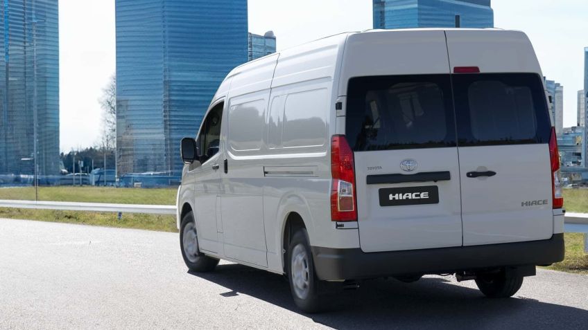 Toyota Hiace: utilitário produzido na Argentina é rival de Ducato e Master / Foto: Divulgação
