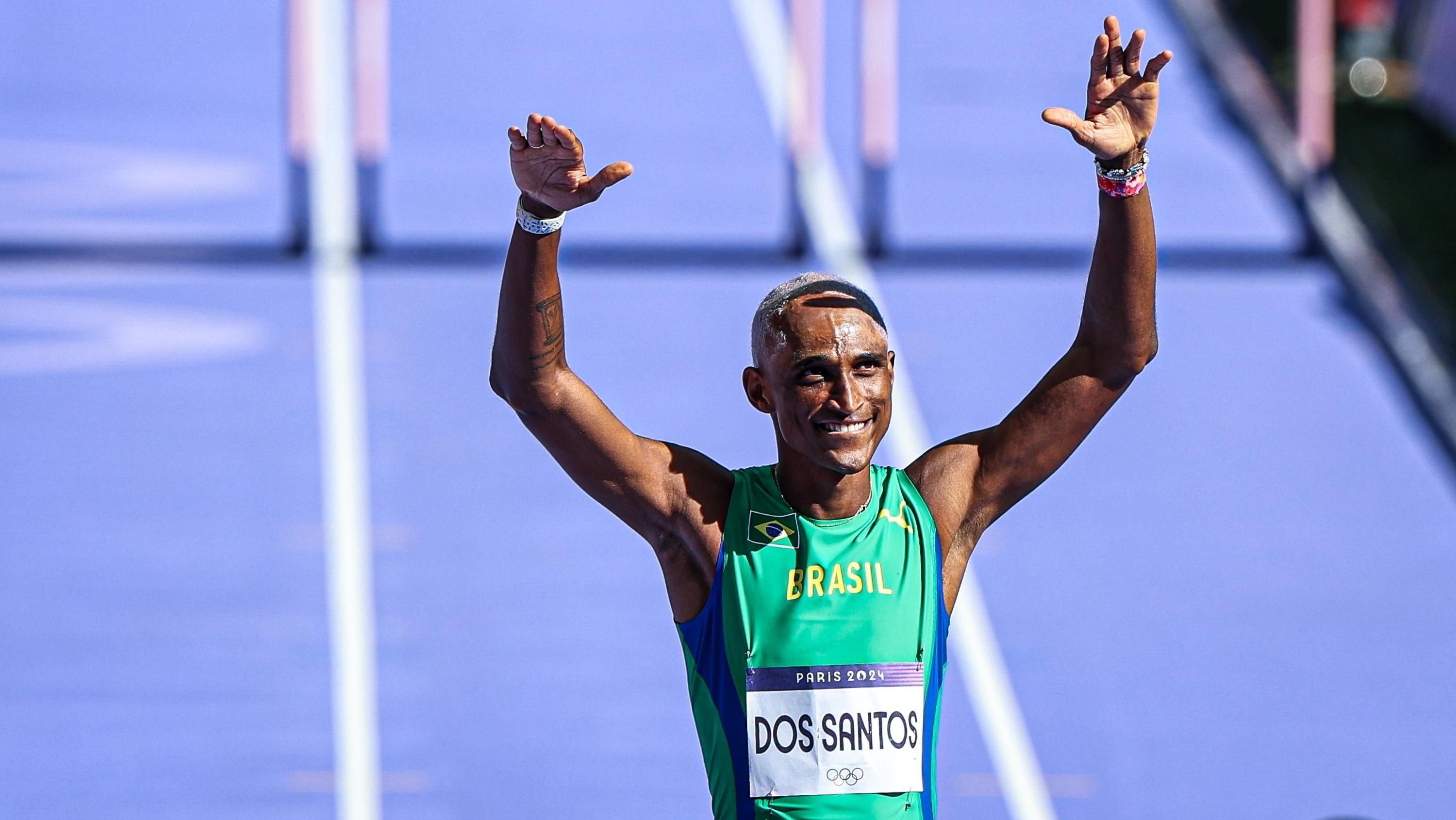Alison dos Santos, o Piu, em sua estreia em Paris 2024