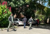Ex-aluno entra em universidade dizendo estar armado e ameaça alunos em Recife
