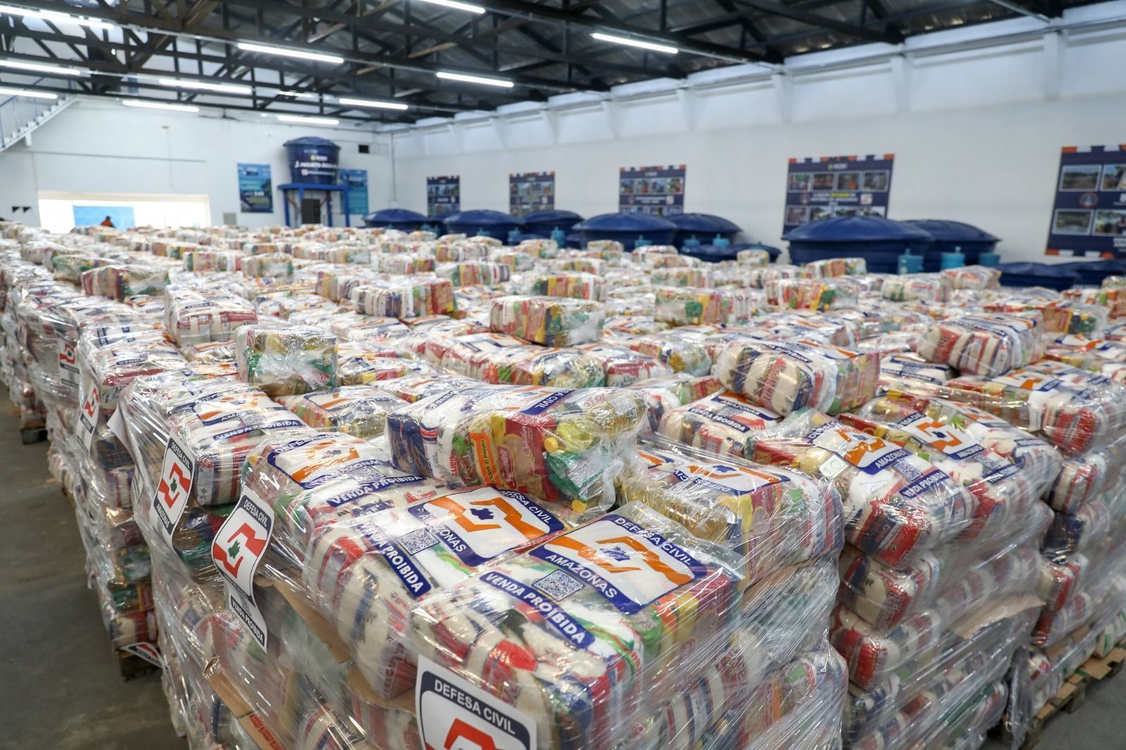 Mais de 300 toneladas de alimentos para famílias afetadas pela seca