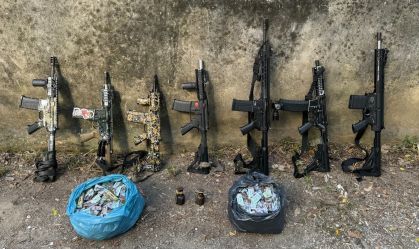 Dois suspeitos foram mortos no conflito contra a polícia