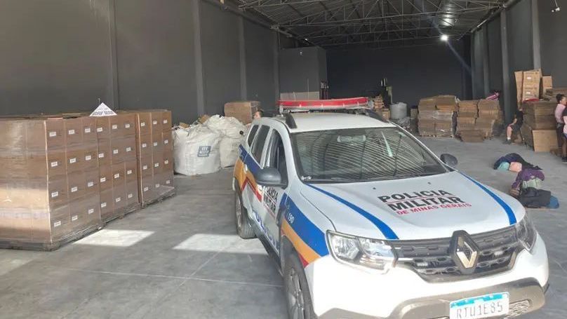 Polícia foi ao local após receber denúncias