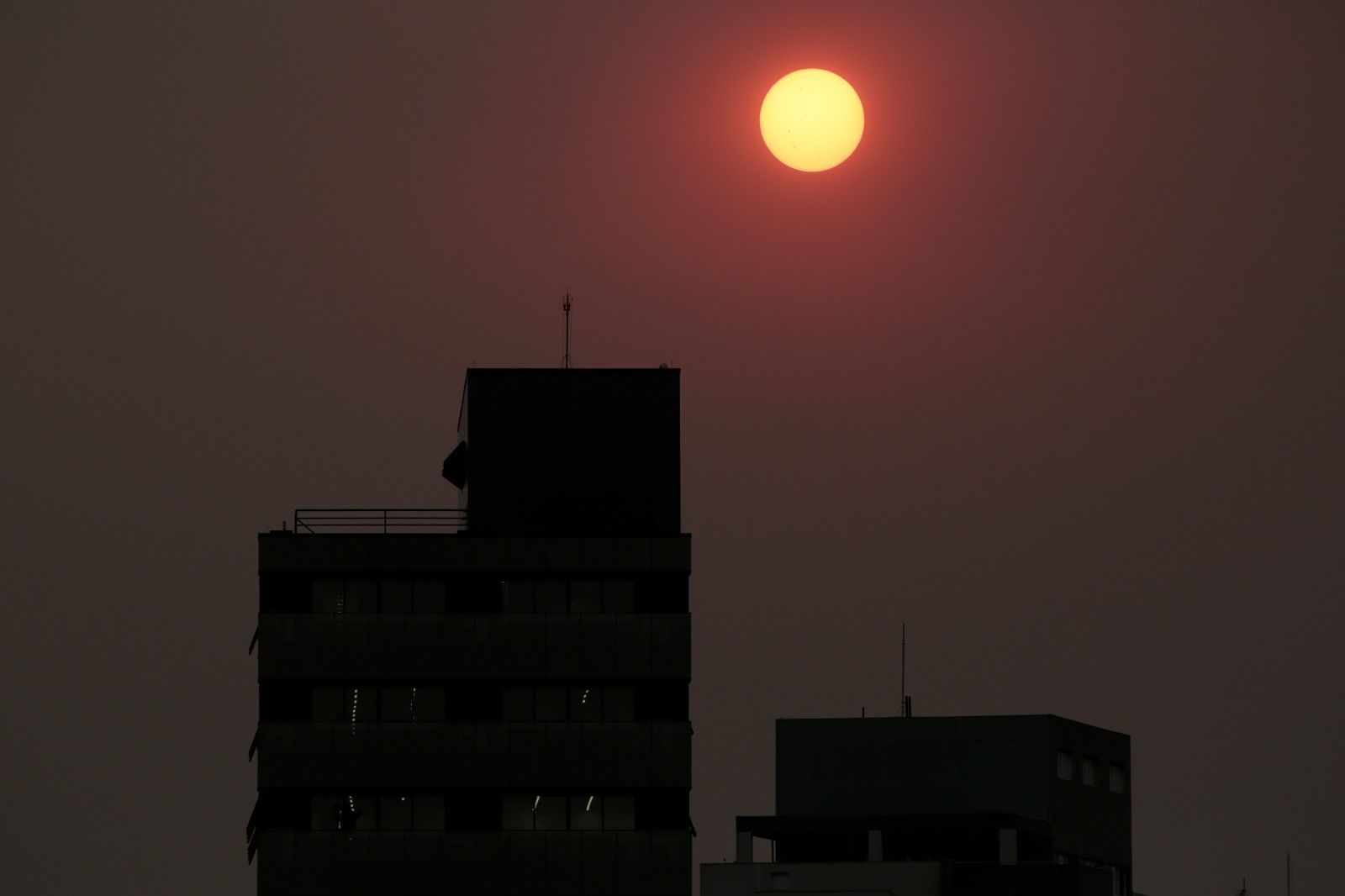Incêndio florestais atingem interior de SP
