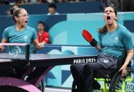 Paralimpíada: dupla brasileira garante bronze no tênis de mesa da classe WD5