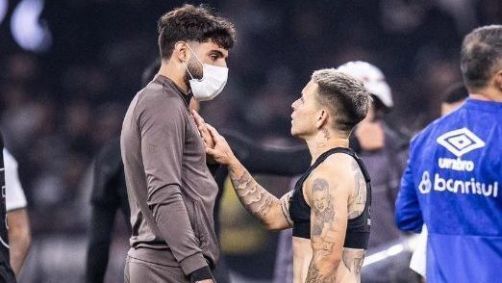 Yuri Alberto vomitou antes da partida contra o Grêmio, pela Copa do Brasil