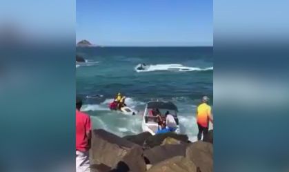 Acidente com lancha na Barra da Tijuca