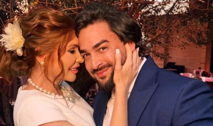 Amanda e Danilo oficializam a união no civil