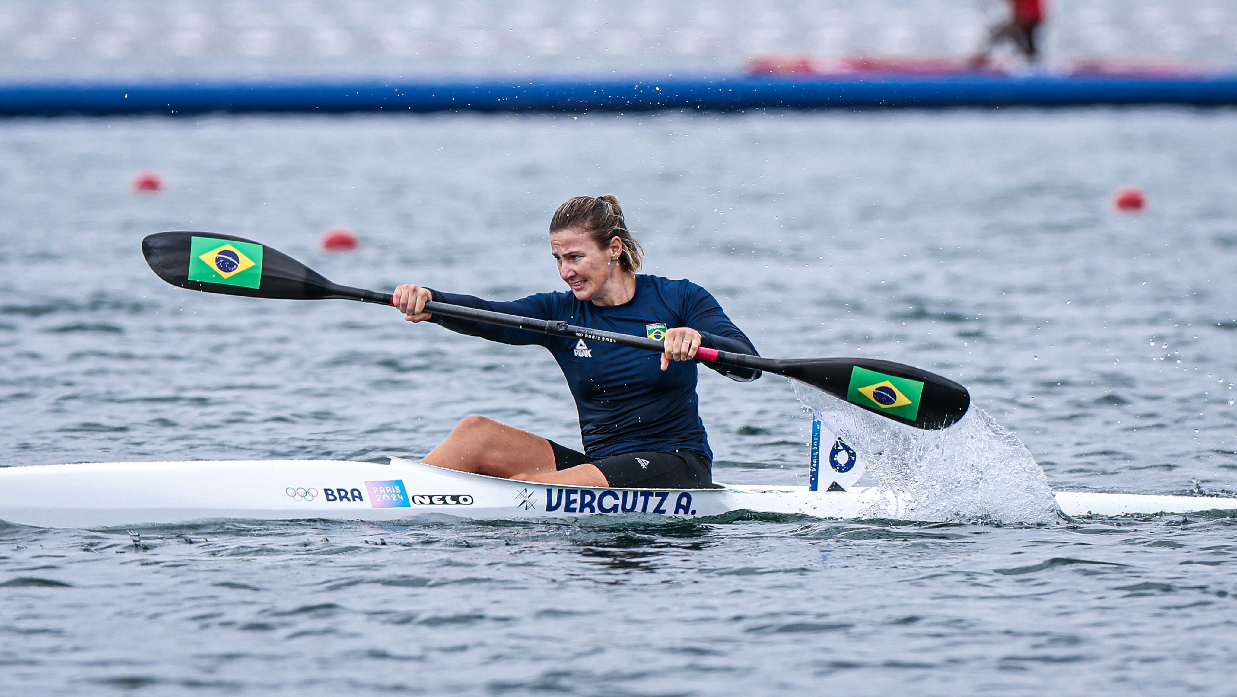 Ana Paula Vergutz nas quartas de final do K1 500m feminino