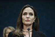 Angelina Jolie será homenageada no Festival de Cinema de Toronto; saiba mais