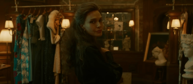 Angelina Jolie interpreta a cantora de ópera em novo filme