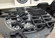 Polícia Federal prende dois homens que retiraram 6 fuzis em transportadora no RJ