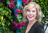 Atriz de "Mamma Mia" dá atualizações sobre 3º filme: "Em andamento"