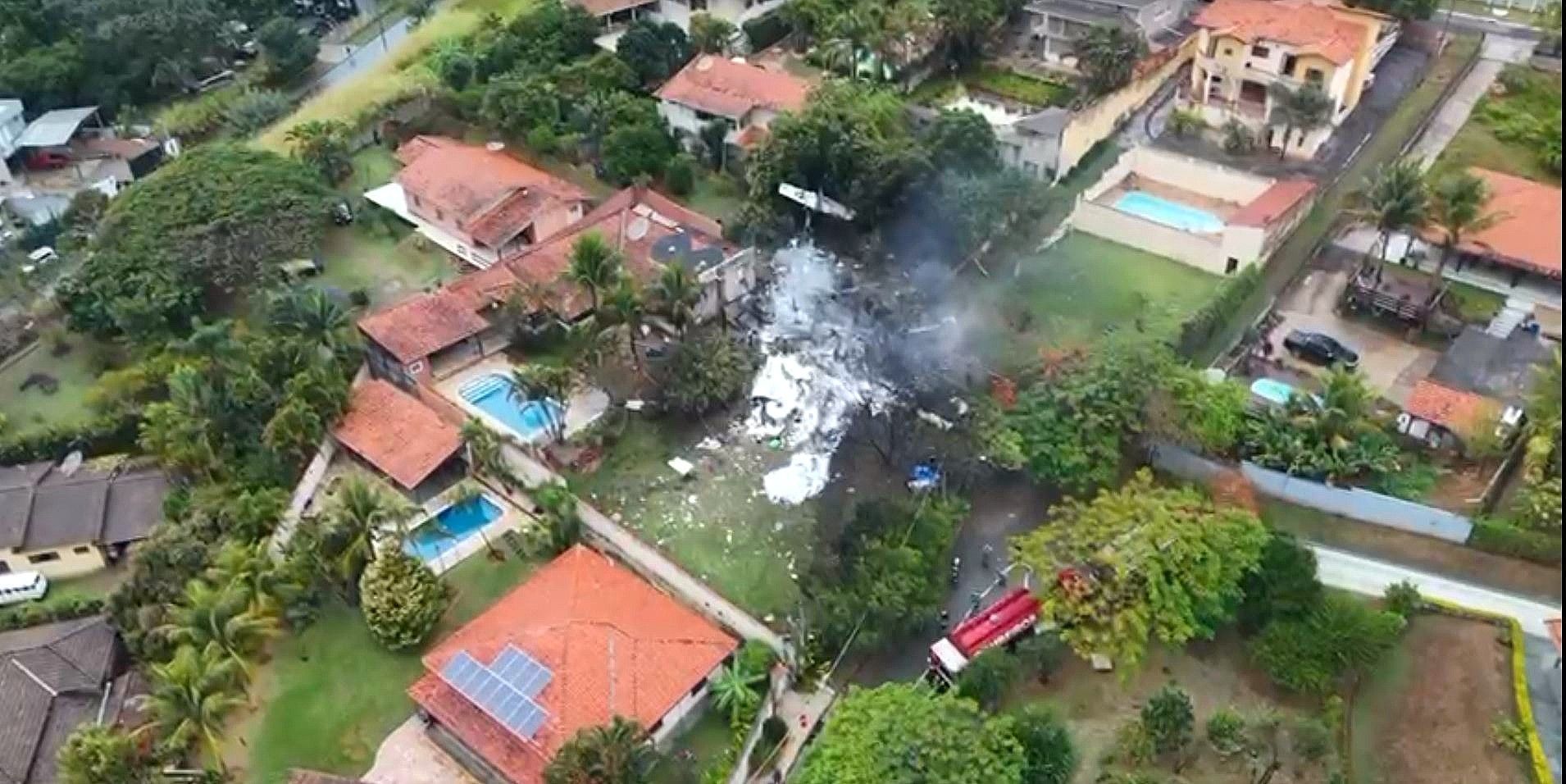 aviaoqueda2