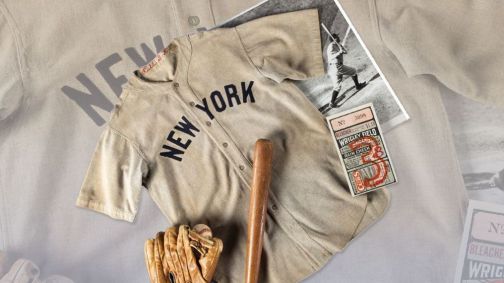 Camisa de Babe Ruth poderá ser leiloada por mais de US$ 30 milhões
