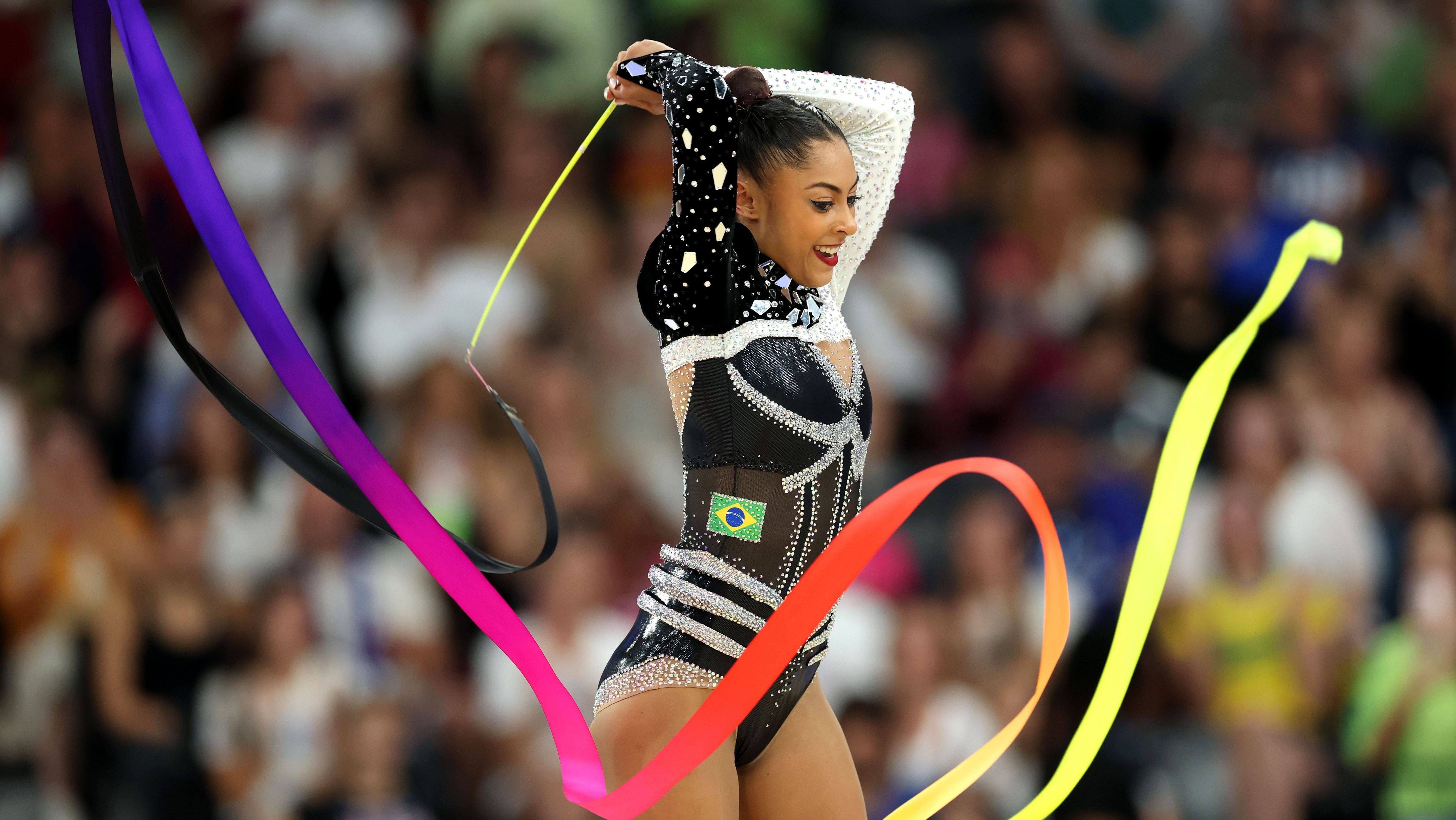 Bárbara Domingos teve desempenho histórico na Ginástica Rítmica