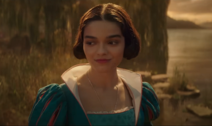 "Branca de Neve": após première, Rachel Zegler é elogiada pela crítica