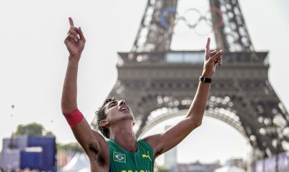 Prata pelo Brasil, Caio Bonfim desabafa: "Era xingado enquanto treinava"