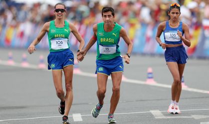 Paris 2024: Caio Bonfim e Viviane Lyra terminam em 7º na marcha atlética