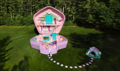 Boneca Polly Pocket ganha casa em tamanho real no Airbnb; veja fotos