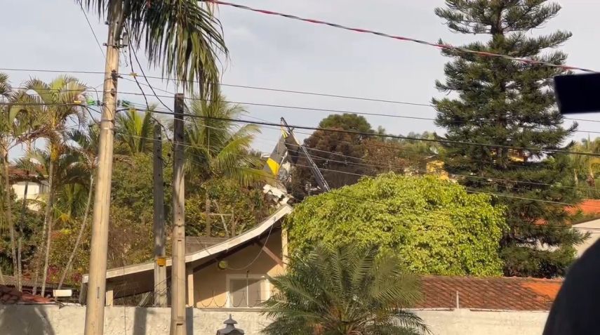 A CNN apurou que uma aeronave da Força Aérea Brasileira (FAB) estaria à disposição para realizar a operação de translado / Guilherme Rajão