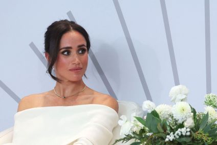Meghan, Duquesa de Sussex, disse que falar abertamente sobre suas batalhas de saúde mental faz parte da "jornada de cura".