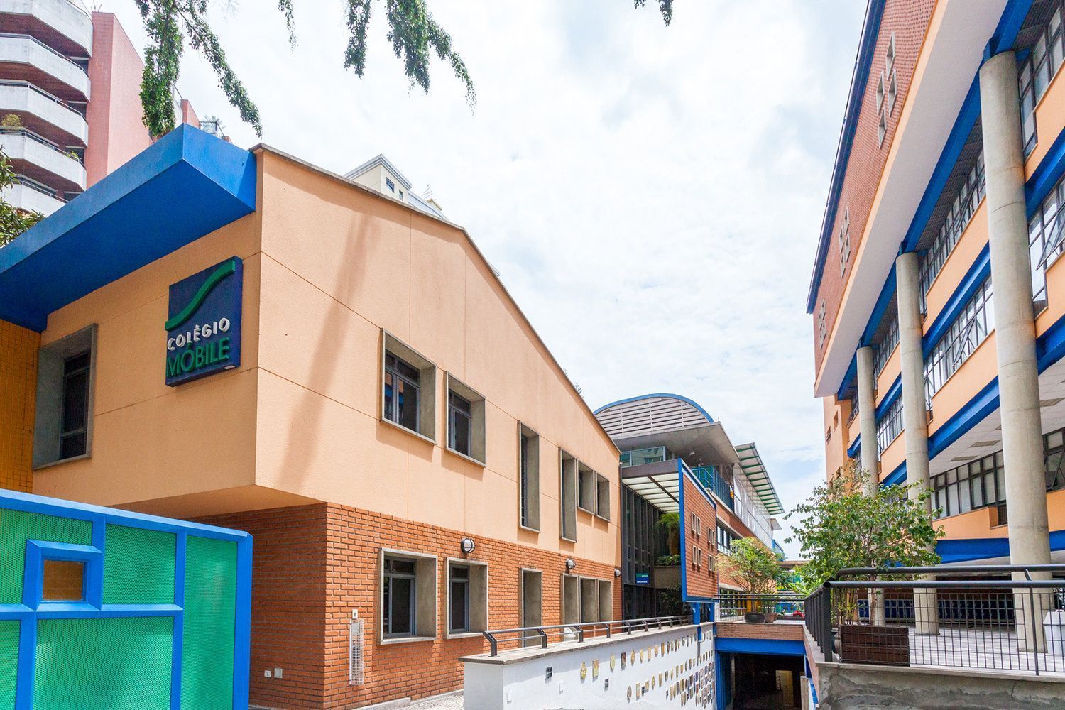 Colégio Móbile, localizado no bairro de Moema, em São Paulo