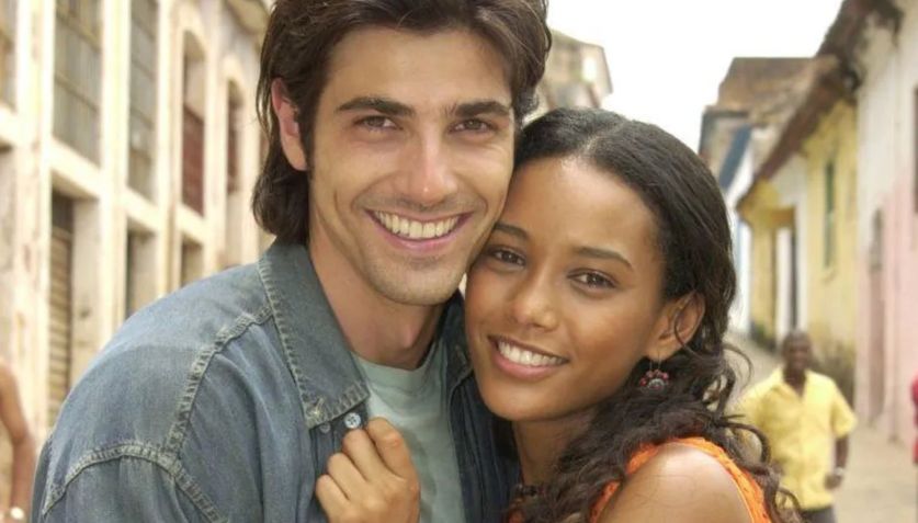 Paco (Reynaldo Gianecchini) e Preta (Tais Arújo) / Gianne Carvalho/Globo