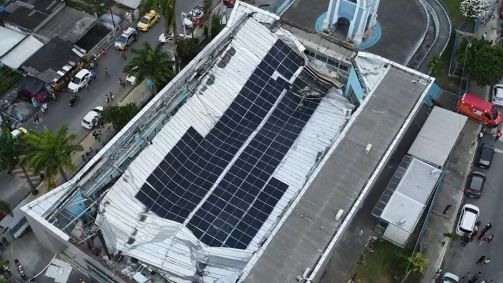 Imagem aérea mostra como ficou igreja no Recife após desabamento do telhado