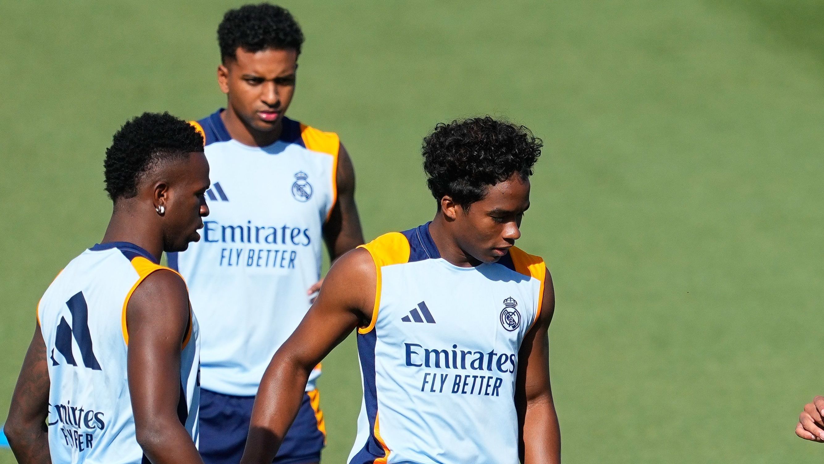 Vini Jr., Rodrygo e Endrick em treino do Real Madrid