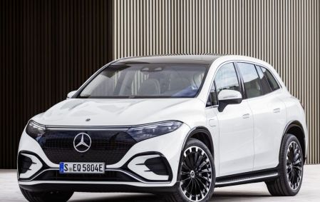 Mercedes EQS 450 4M - 470 km de autonomia (Inmetro)
