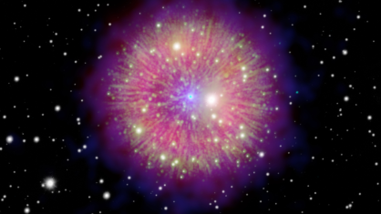Composição mostra os restos da supernova SN 1181, uma colisão catastrófica de duas estrelas; nebulosa esférica tem em seu centro uma anã branca quente, ou "estrela zumbi", deixada para trás após a provável fusão
