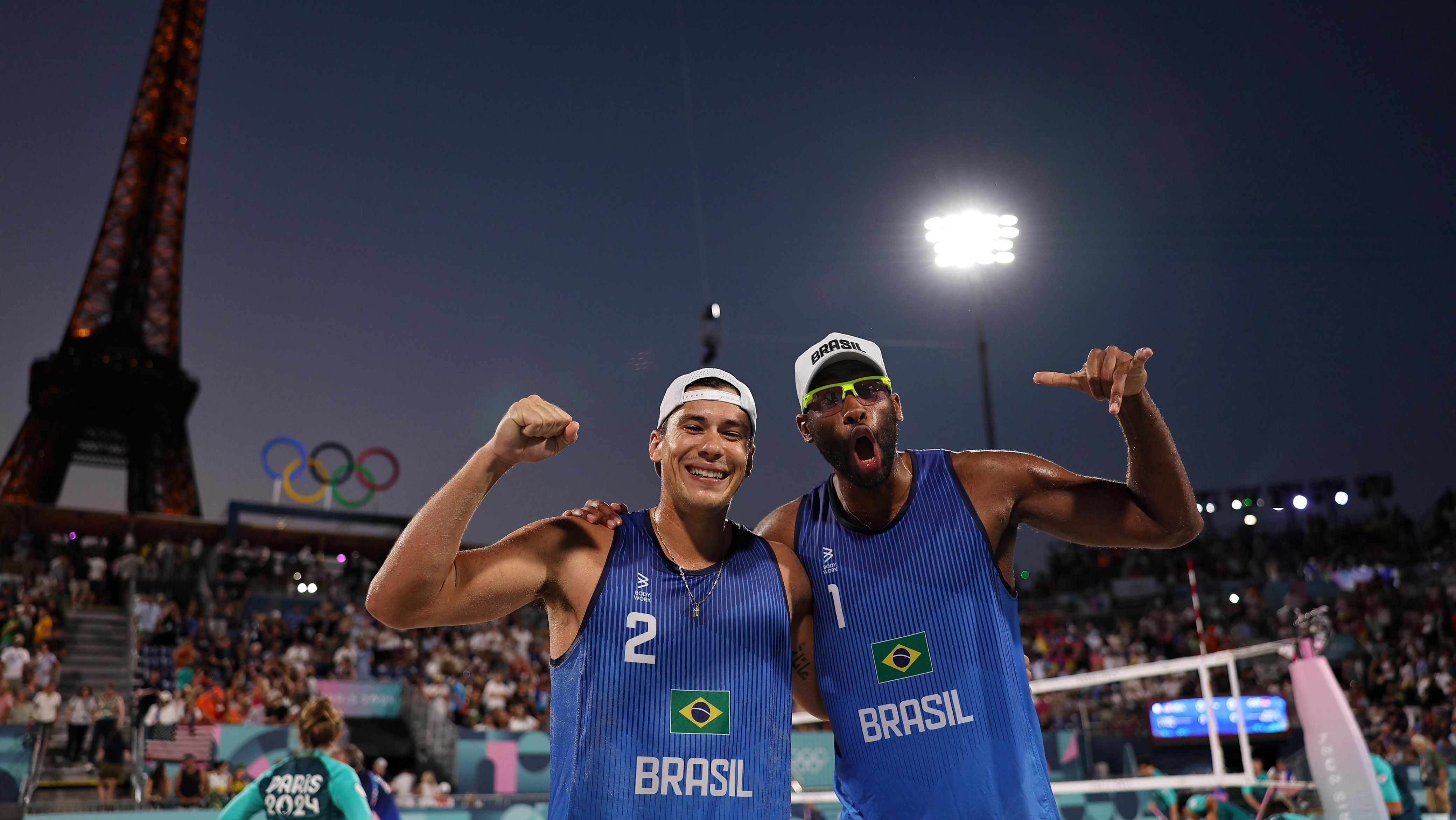 Evandro e Arthur avançaram para as oitavas de final com 100% de aproveitamento em Paris 2024
