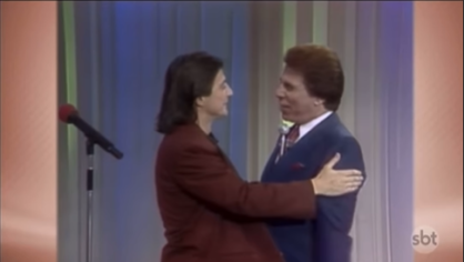Em um vídeo publicado em suas redes sociais é possível ver o público que lotou o espaço do show com lanternas acesas acompanhando o cantor