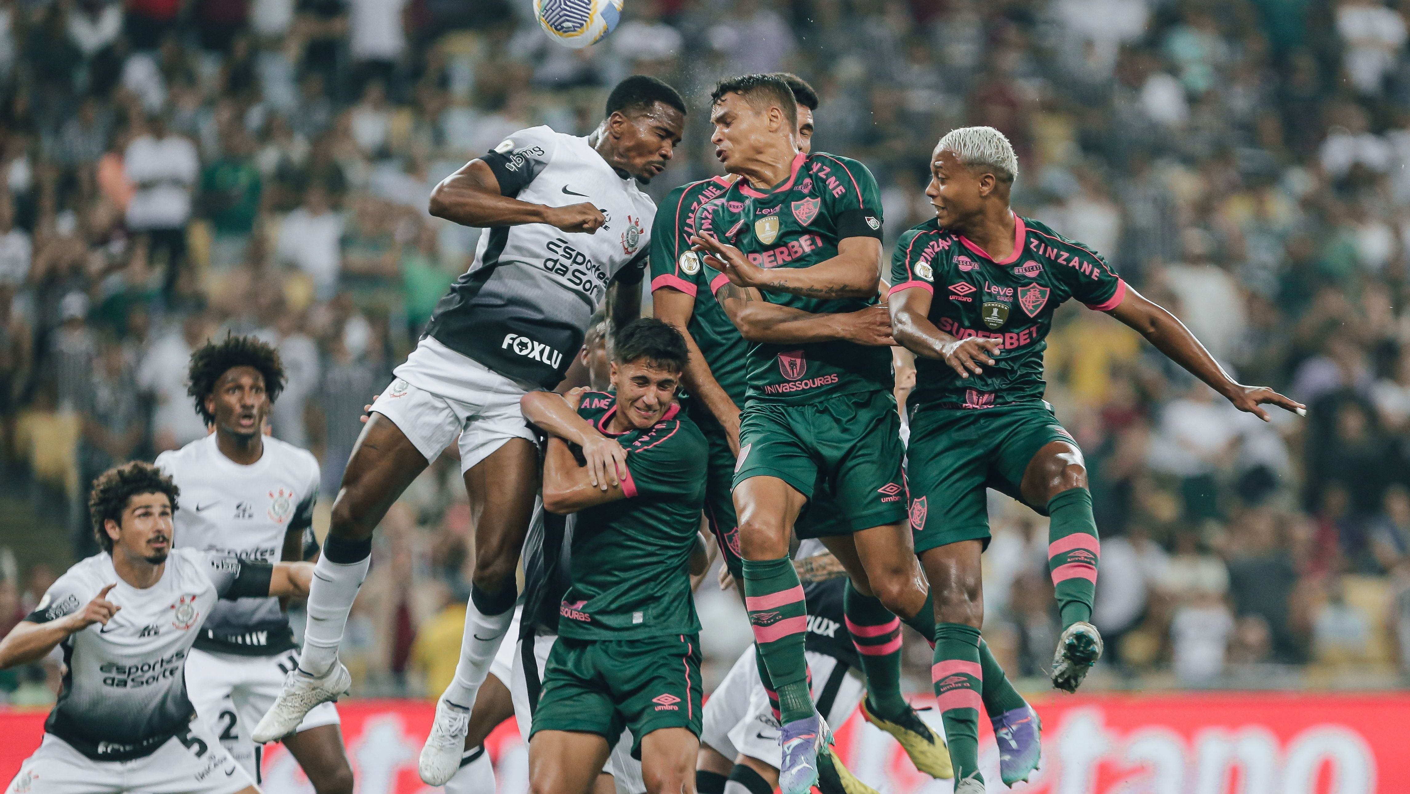 Fluminense enfrenta o Corinthians no Maracanã pela 23ª rodada do Campeonato Brasileiro 2024