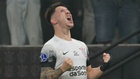 Rodrigo Garro, pelo Corinthians. Atleta não teme rebaixamento do clube