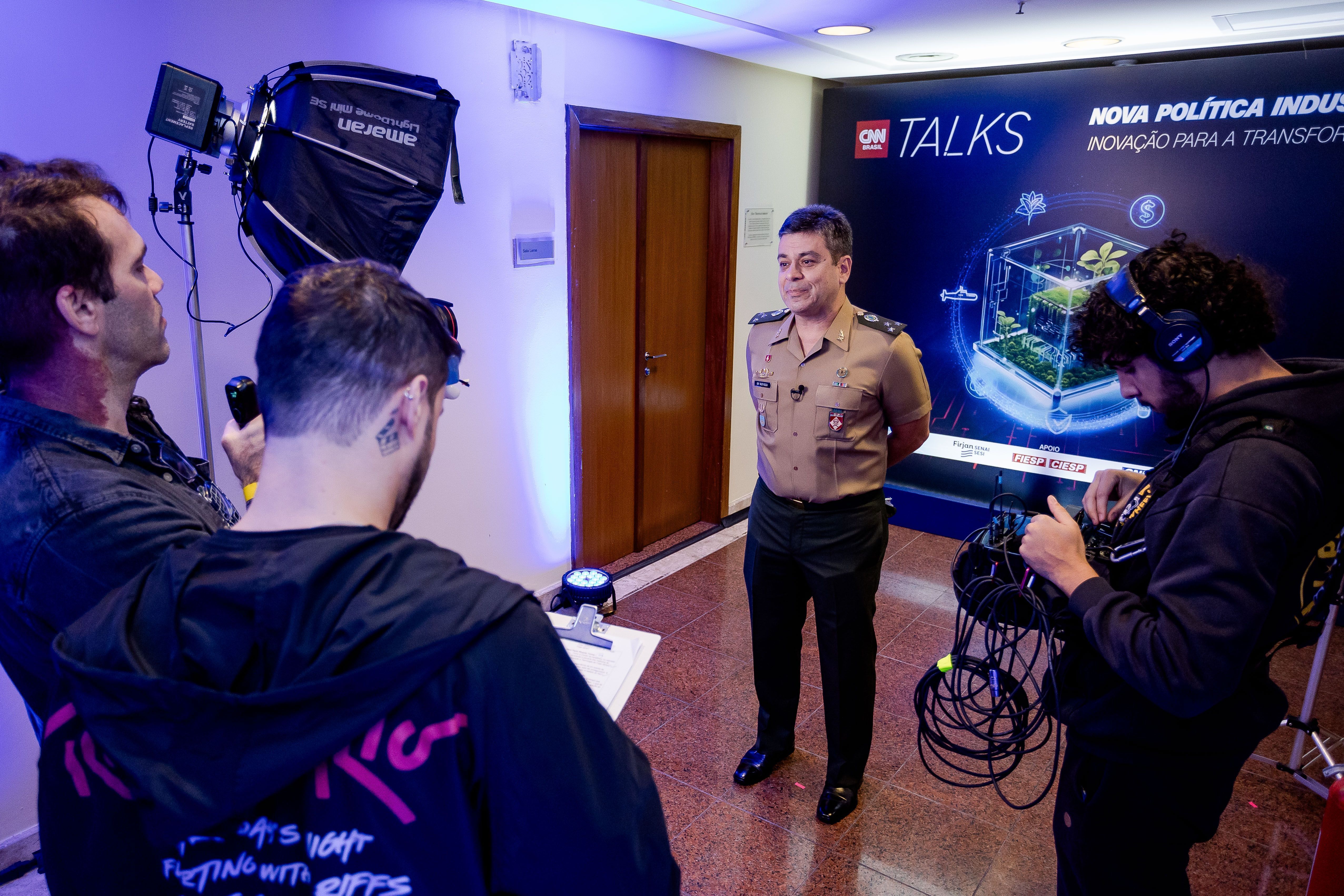 Diretor de Fabricação do Exército, General Tales Villela