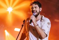 Gustavo Mioto lança três faixas e fala de novo DVD: "Mais denso que os outros"