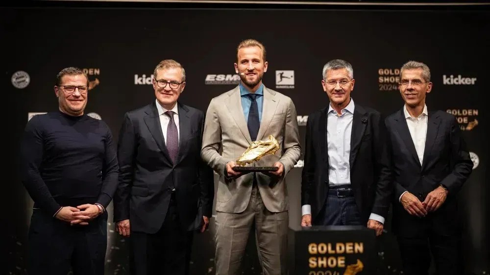 Harry Kane recebeu Chuteira de Ouro como maior artilheiro da Europa