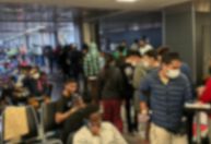 Oito imigrantes devem ser impedidos de entrar ao Brasil, após nova medida do governo