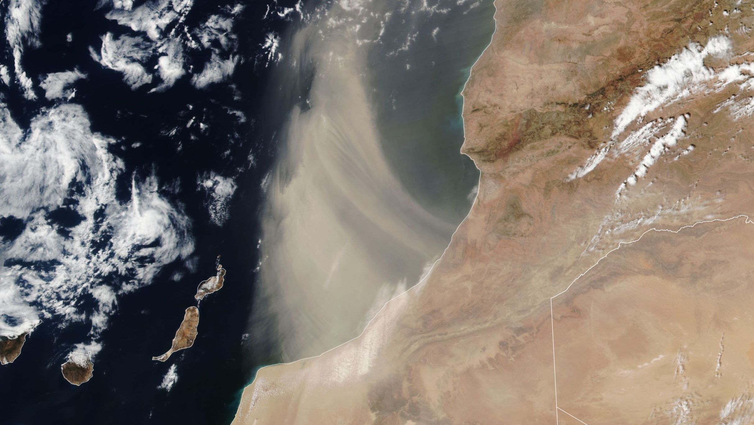 Satélite da Nasa registrou poeira do deserto do Saara indo para o oceano Atlântico