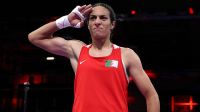 Federação de boxe suspende Khelif com teste para comprovar gênero; entenda