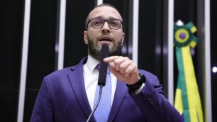 Ministro Alexandre de Moraes cita Filipe Barros em inquérito contra Eduardo Bolsonaro