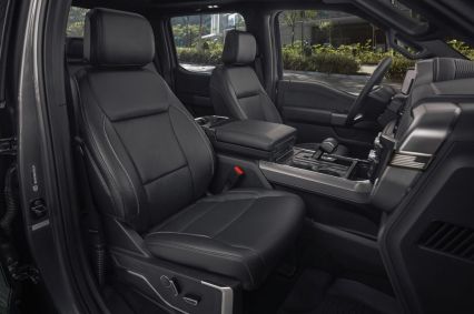 Bancos dianteiros da Ford F-150