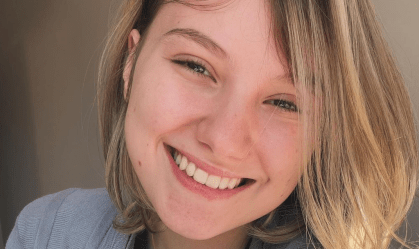 Grávida, Isabel Veloso fala sobre queda de cabelo durante quimioterapia