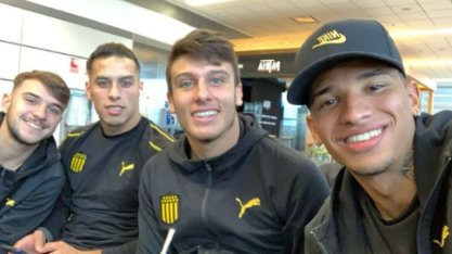 Jogadores uruguaios do futebol brasileiro prestam solidariedade após morte de Juan Izquierdo