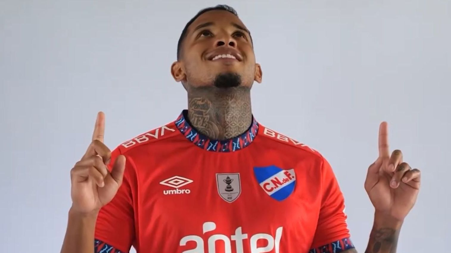 Juan Izquierdo em vídeo de homenagem do Nacional